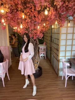 Vestido couro rosê com detalhes e manga tule - Erica Rafaelly