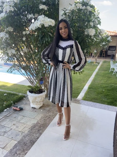 Vestido renda PeB com bico - Erica Rafaelly