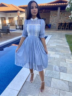 Vestido Azul bebê com detalhes de bico - loja online