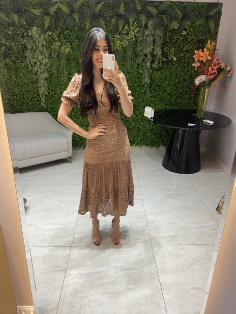 Vestido 3 marias suede caramelo