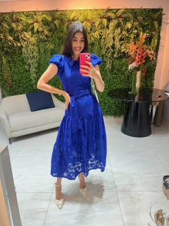 Vestido renda azul royal 3 marias