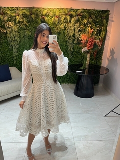 Vestido godê off mix gripir e tule - loja online