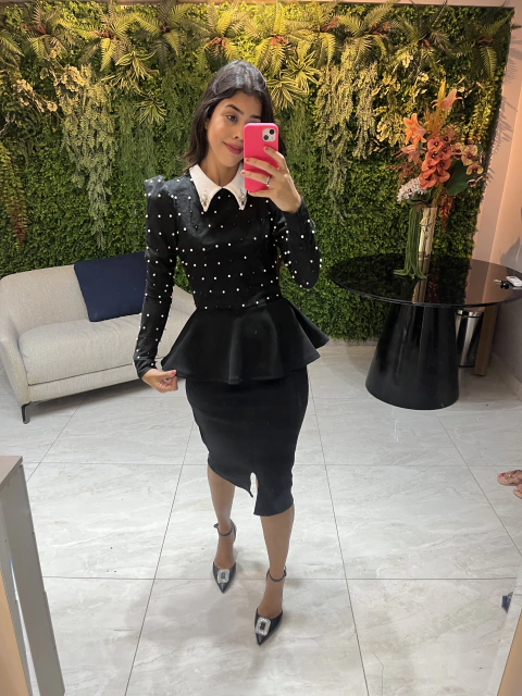 vestido peplum perolas