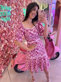 Vestido estampado rosa com cianinha - comprar online