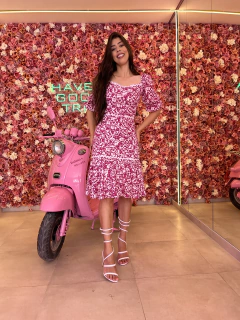Vestido estampado rosa com cianinha