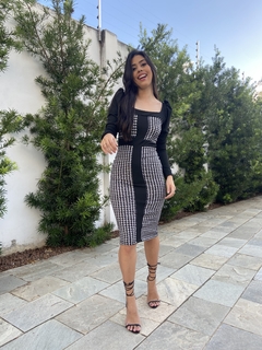 Vestido recortes PeB - Erica Rafaelly