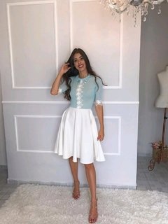 Vestido lurex azul com saia rodada branca - comprar online