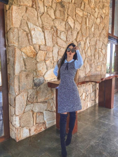 Vestido em Sobreposição Tweed com Golinha e Manga Longa - Erica Rafaelly
