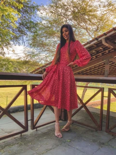 Vestido vermelho de renda rodado Midi