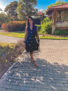 Preto de tule bordado na internet