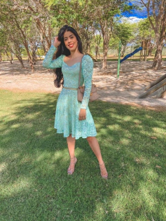 Vestido de Renda verde água com detalhes dourados - comprar online