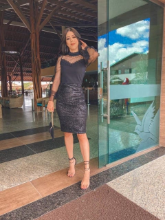 Preto com tule e saia com paetês - comprar online