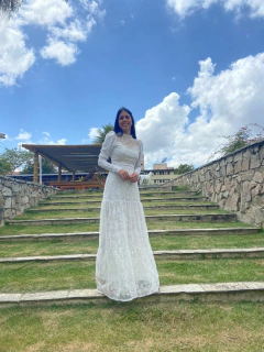 Vestido Tule bordado 3 Marias com bicos e manga de pérolas - loja online