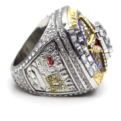 Anillo Campeonato World Series Ring Houston 2022 en internet