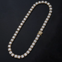 Cadena de strass cuadrada con Strass ZIRCON -24 inch - Baño oro 14 kl - u$120 - MOD11