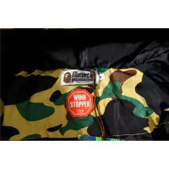 Campera BAPE Puff Jacket Shark Hoodie Camo Wind Stopper - 300 USD on internet