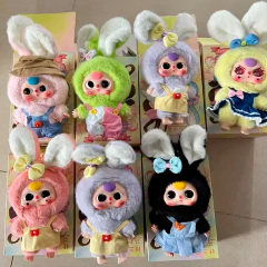 Llavero Peluche Baby Three Bunny Conejo Ropa Import Colgante - KITCH TECH