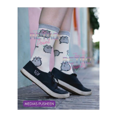 Medias Caña Alta Pusheen