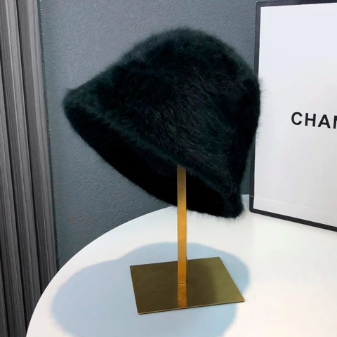 Piluso Plush Importado - Negro