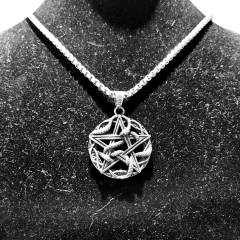 Cadena con dije Acero Inoxidable Estrella Dark Goth Sepiente on internet