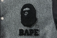 Imagen de Campera BAPE X UNDEFEATED Varsity Jacket Black/Gray (AAA) - 200 USD
