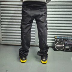 Pantalon Jean Ancho Negro Rayos y Cruces - comprar online