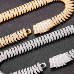 Cadena Cubana Cienpies Baño de Oro Blanco 14K 22MM Zirconias - Mod 20 - 24 Inch - (250 USD) - comprar online