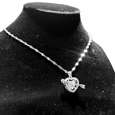 Cadena Con Dije Corazon Flecha - Plateado