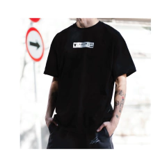 Remera Negra VS Future - KITCH TECH