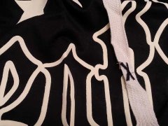 Bermuda Short Streetwear Negra con Estrellas Blancas - KITCH TECH