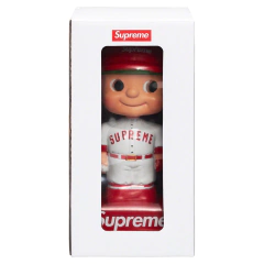 SUPREME BOBBLEHEAD FIGURE RED - 150U$D en internet