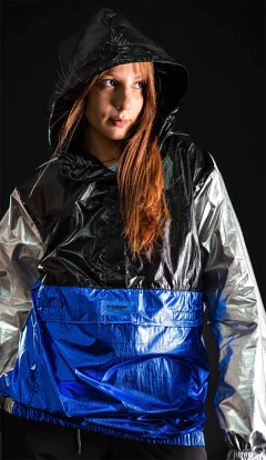 Anorak Lollapalooza Azul Negro - comprar online