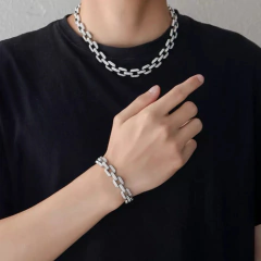 Image of Cadena Cubana Piedra Strass Chain Claw 20 Inches Nº3