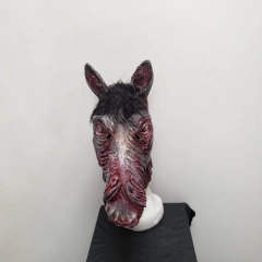 Mascara De Latex Caballo Zombie Negro Disfraz Halloween Importadas - KITCH TECH