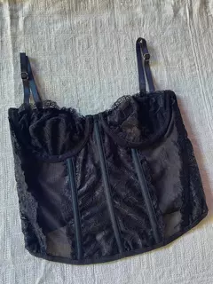 Corset Top Urbano Regulable Importado Encaje Negro en internet