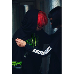 Buzo Hoddie Racer Negro y Verde en internet