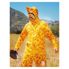 Campera Hoodie BAPE X PUBG Full Zip Shark Camo Yellow (AAA) - 220 USD en internet