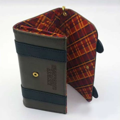 Cartera Billetera Harry Potter Hogwarts Bioworld USA - tienda online