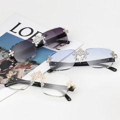 Imagen de Anteojos De Sol Sin Marco Cruz Chrome Strass Trap