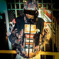 Campera Rompeviento Supreme/The North Face Shell Jacket Times Square - usd700 - tienda online