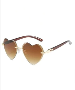 Gafas Sol Corazon Sin Aros De Moda Europea Y Americana 79 - comprar online