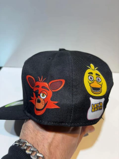 Gorra Snapback Five Nights At Freddy's 2 Young P/ Niños - Bioworld USA