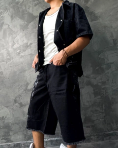 Camisa Jean Negra Boxy Hardcore en internet