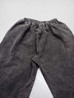 Imagen de Pantalon Joggin Washed Gris Cruces Santisima
