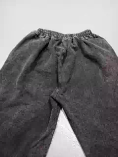 Imagen de Pantalon Joggin Washed Gris Cruces Santisima