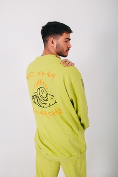 Buzo Cuello Redondo Anarchy Verde - KITCH TECH