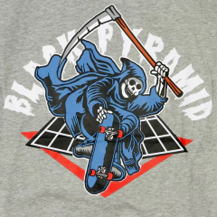 Remera Black Pyramid Death Skater Tee Heather Grey - comprar online