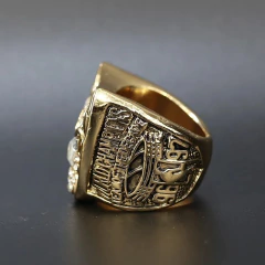 Anillo Campeonato Chicago Bulls 96/97 en internet