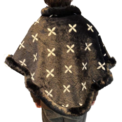 Poncho Peluche Corderoy Cruz Blanca - KITCH TECH