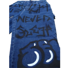Pantalon Jean Graffiti Intervenido Mujer en internet